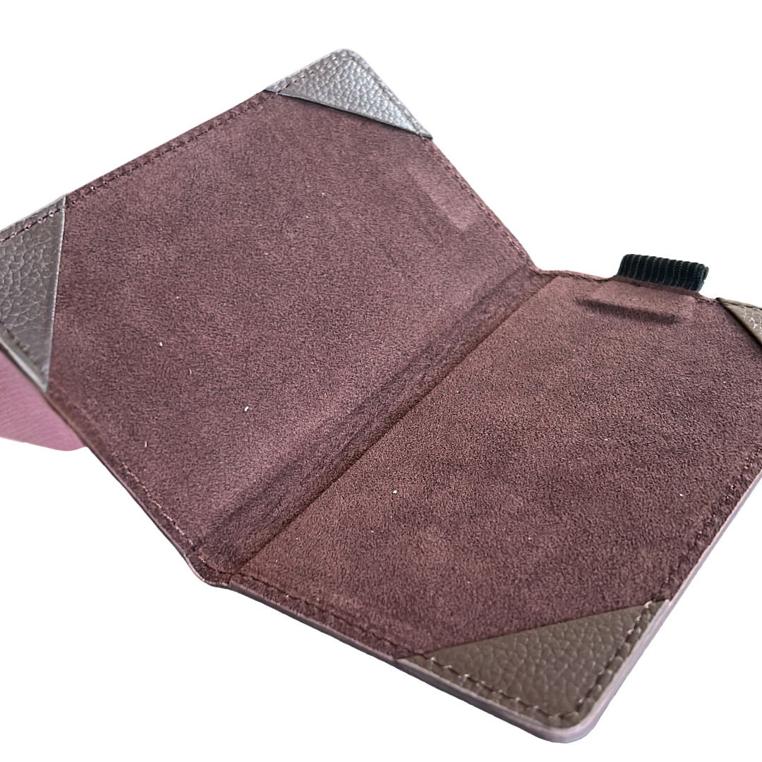 Gibson Golf Premium Top Grain Leather Scorecard Holder
